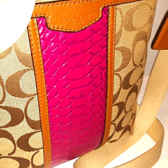 NWOT COACH North South Snakeskin Embossed X-body - Picture 3 of 16